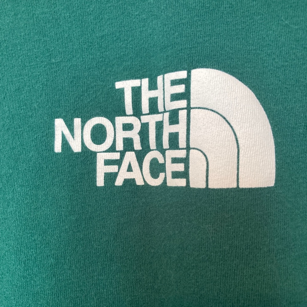 Men’s Northface T-shirt